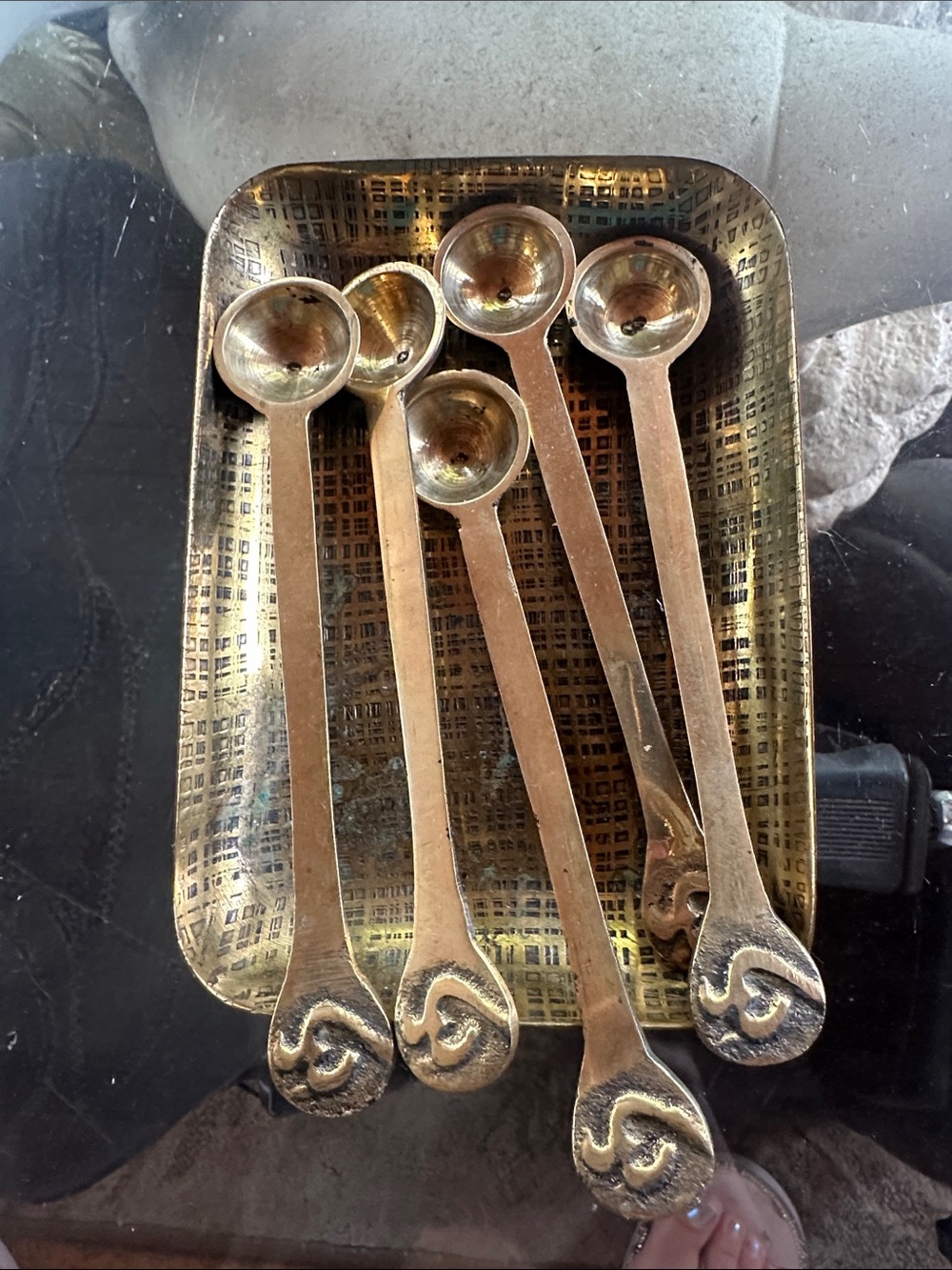 India Boutique Gold-Tone Decorative Measuring Spoon Set - 5 Piece